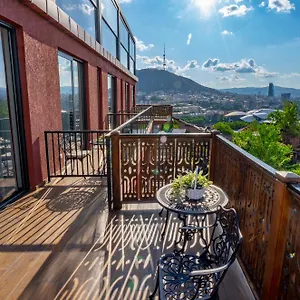 4* Hotel Iris